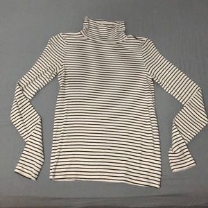 American Eagle soft & sexy turtleneck long sleeve